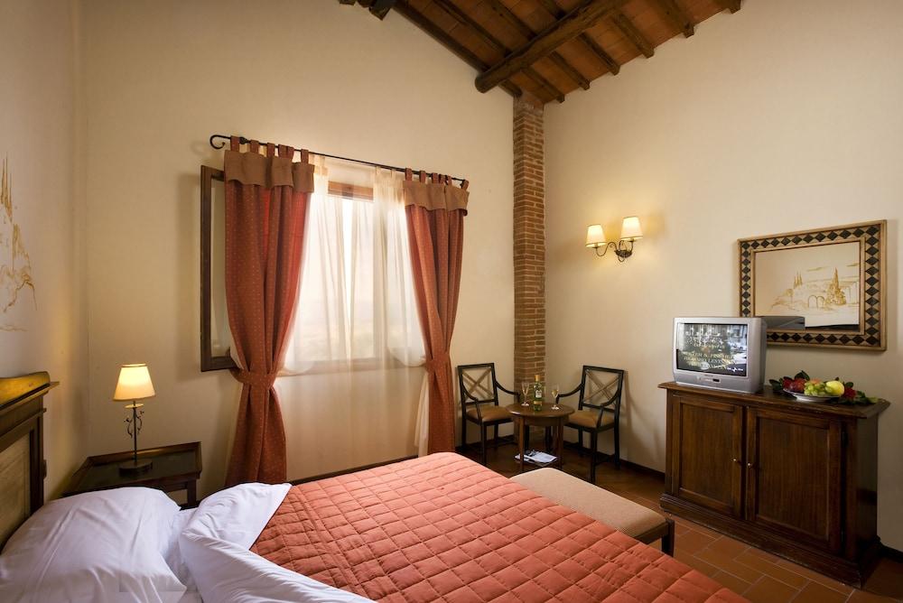 Agriturismo Antico Borgo Poggitazzi Terranuova Bracciolini Exterior photo