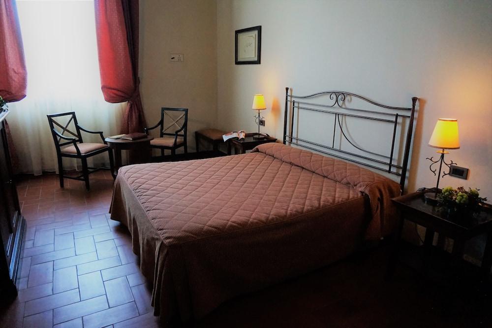 Agriturismo Antico Borgo Poggitazzi Terranuova Bracciolini Exterior photo