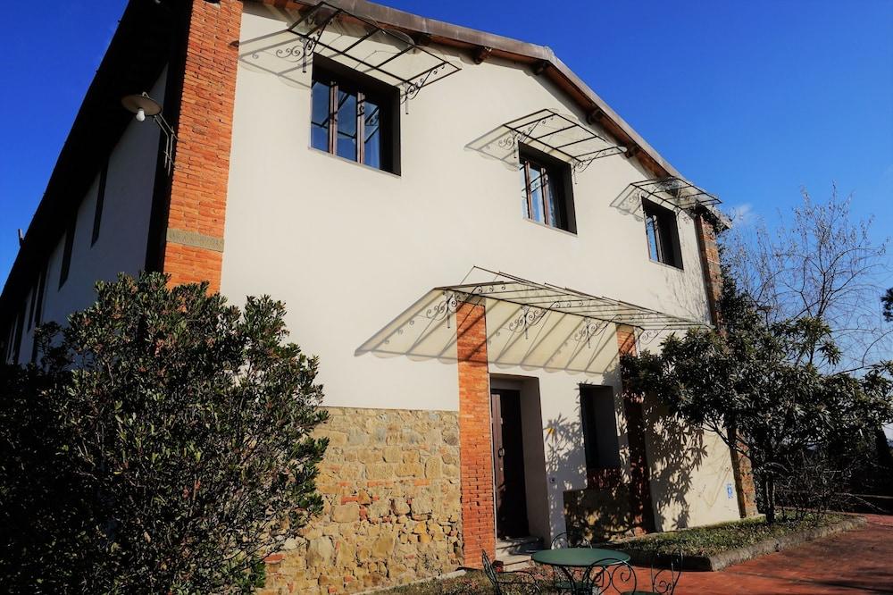 Agriturismo Antico Borgo Poggitazzi Terranuova Bracciolini Exterior photo